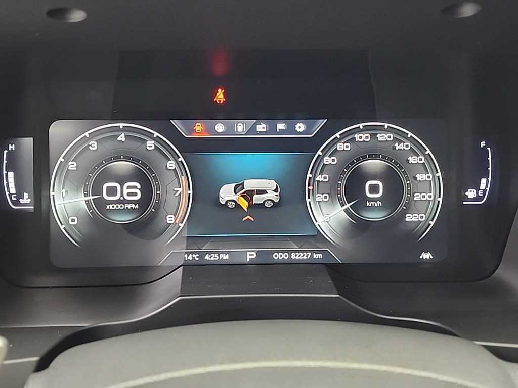 Ssangyong Korando - Vista 6