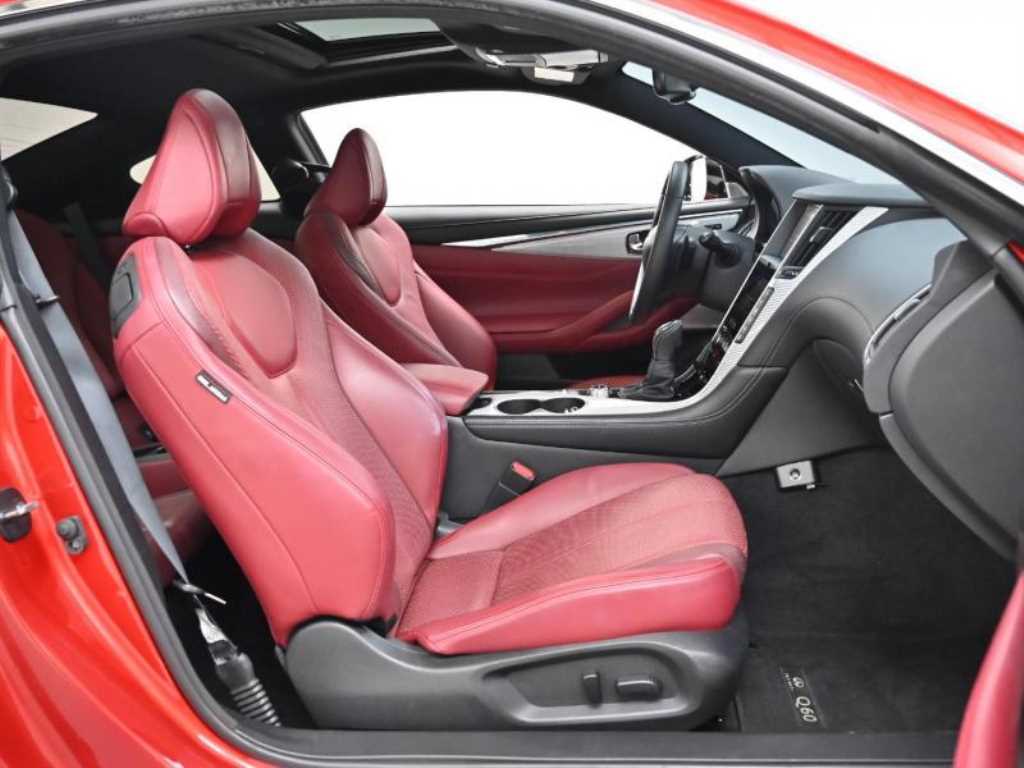 Infiniti Q - Vista 11