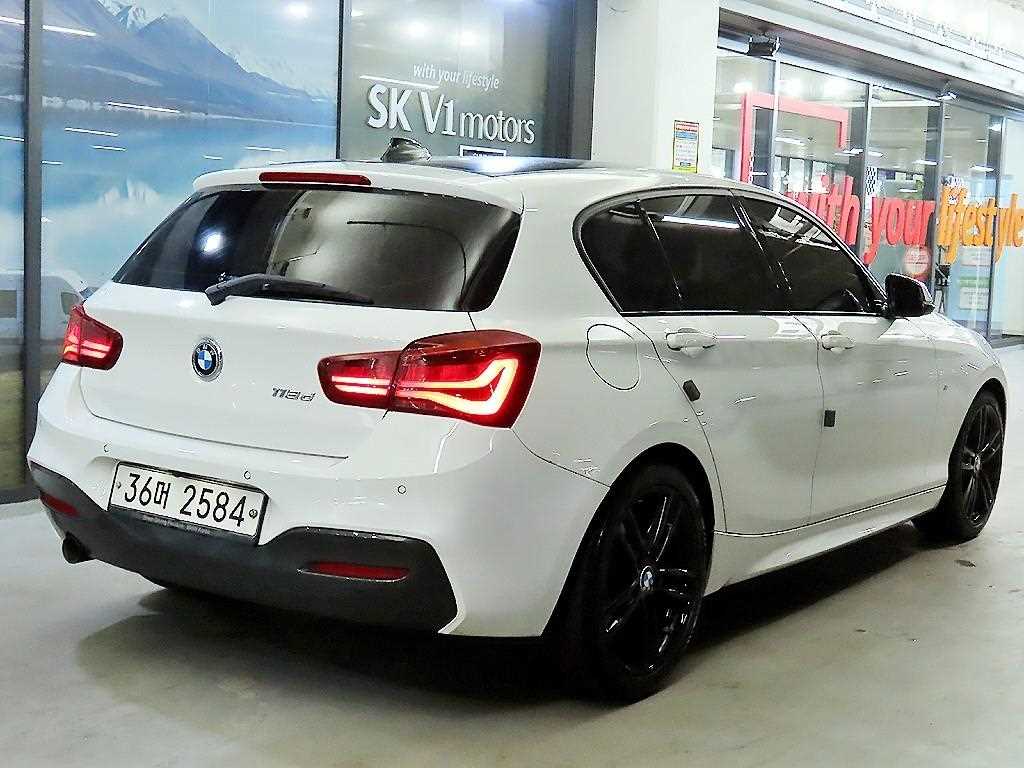 BMW 1 series - Vista 4