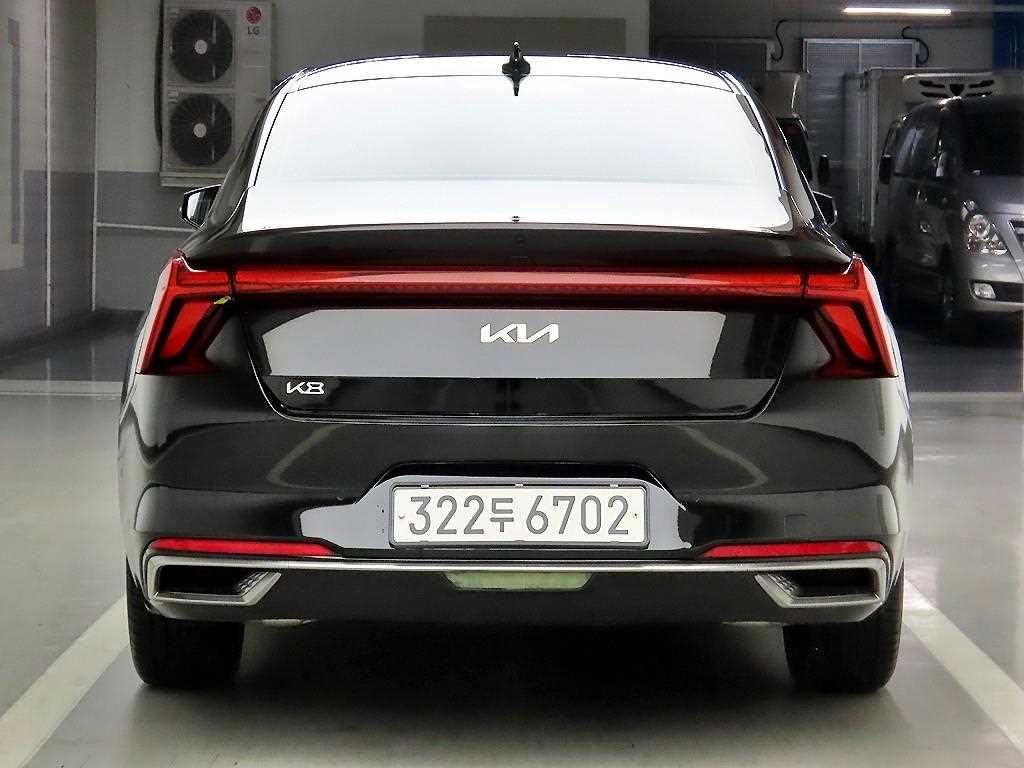 KIA K8 - Vista 3