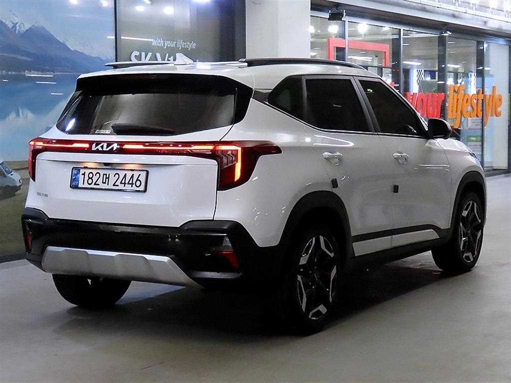 KIA Seltos - Vista 5