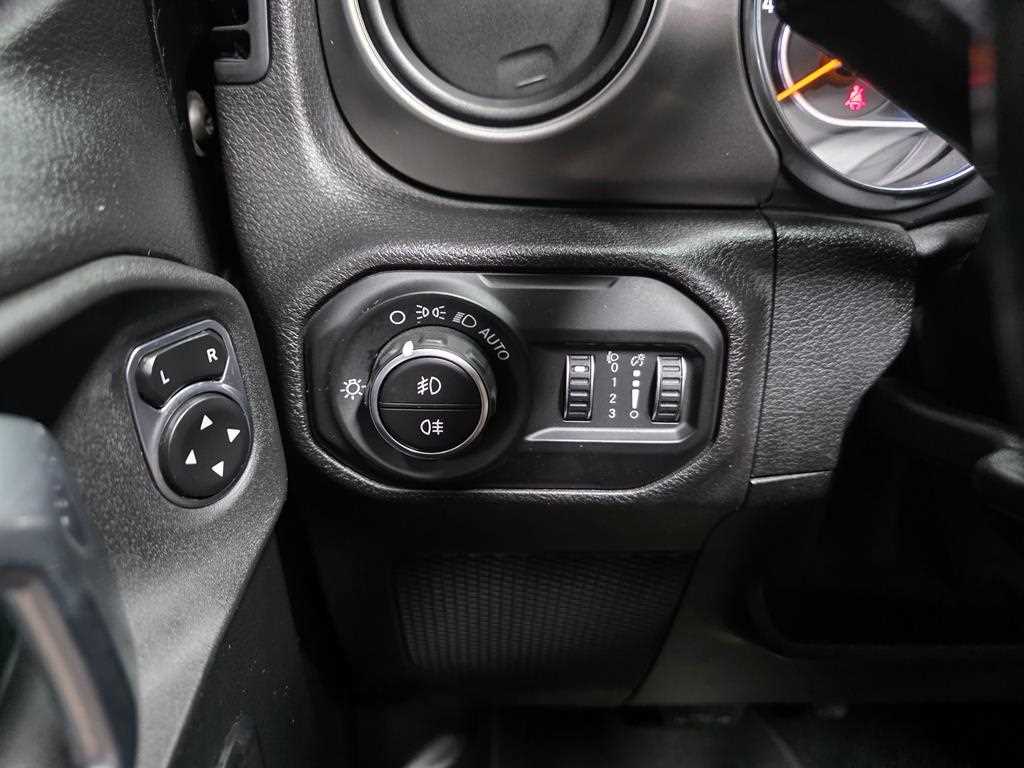 Jeep Wrangler 2019 Negro - Importación desde Corea - HF Imports Iquique - Foto 17
