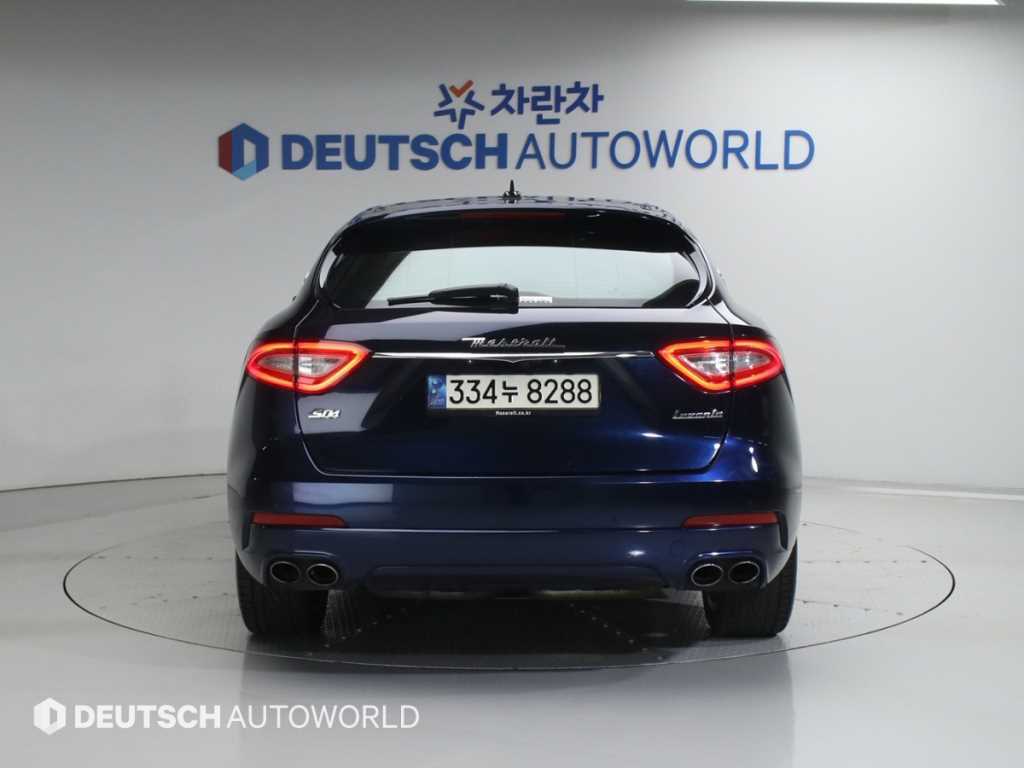 Maserati Levante - Vista 4