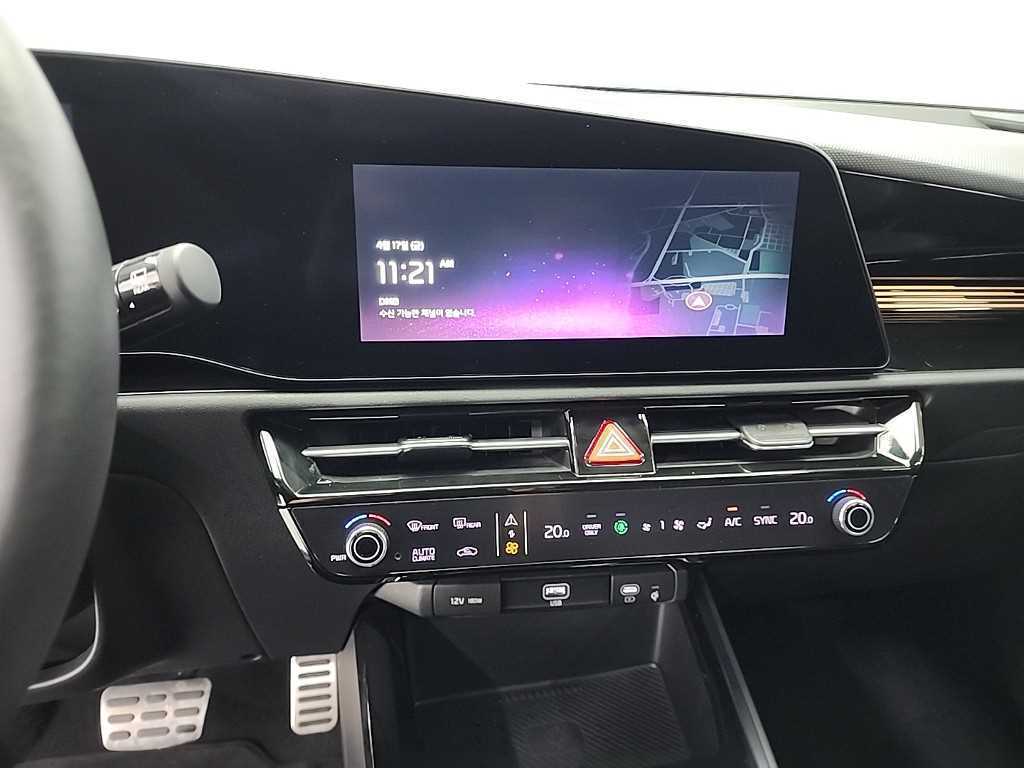 KIA Niro - Vista 10