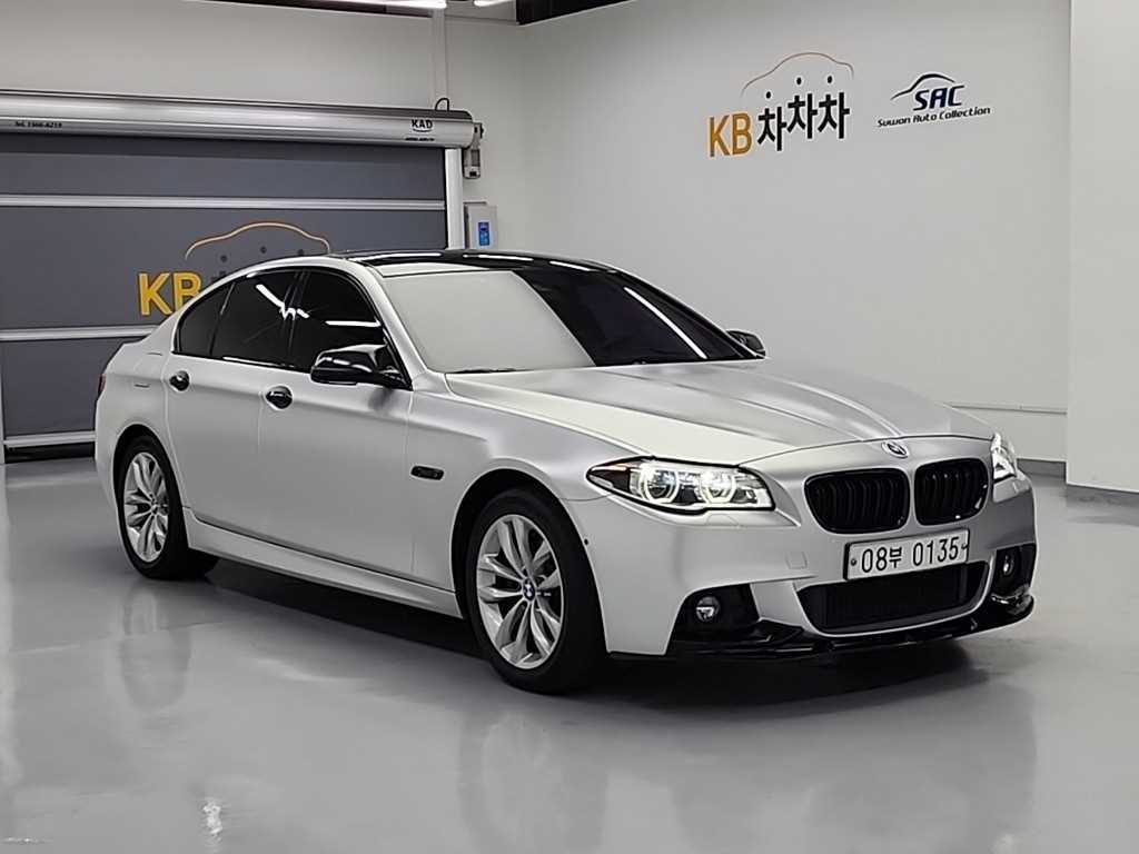 BMW 5 Series - Vista 4