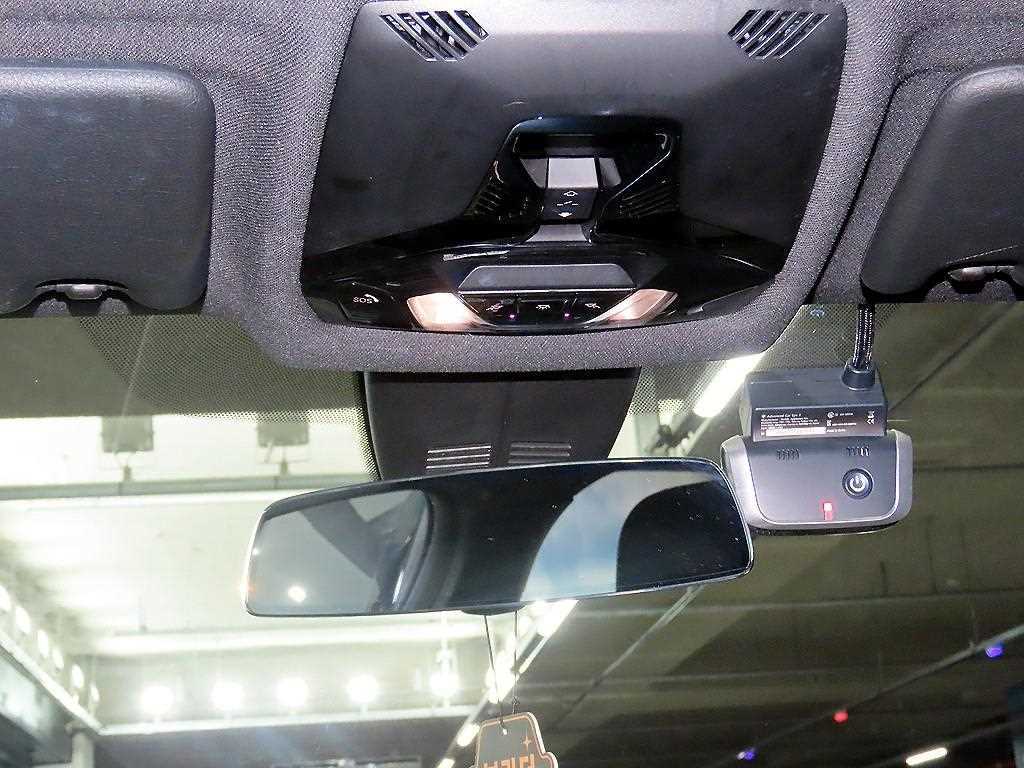 BMW 1 series 2022 Blanco - Importación desde Corea - HF Imports Iquique - Foto 15