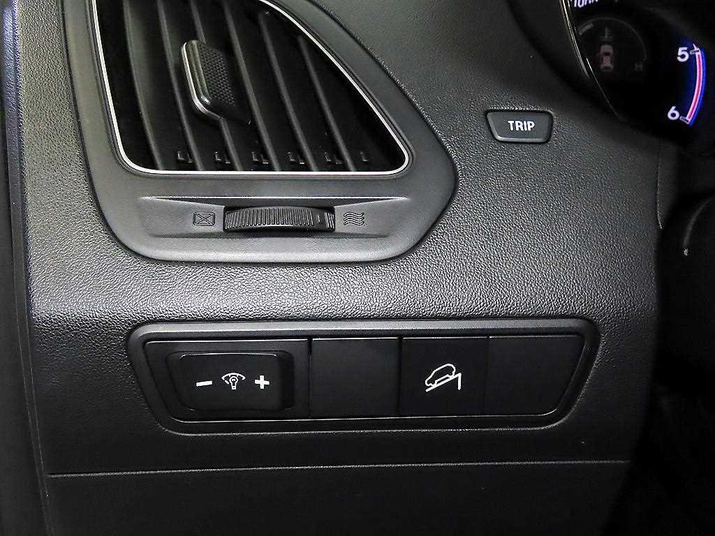 HYUNDAI Tucson 2011 Blanco - Importación desde Corea - HF Imports Iquique - Foto 13