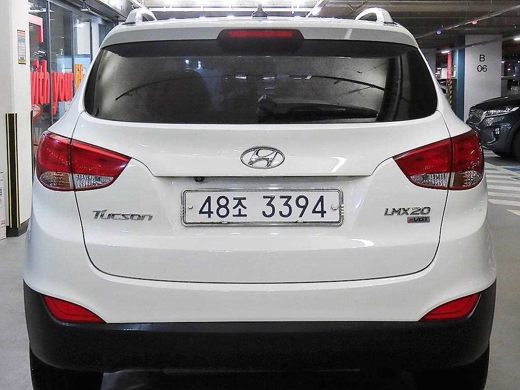 HYUNDAI Tucson - Vista 5