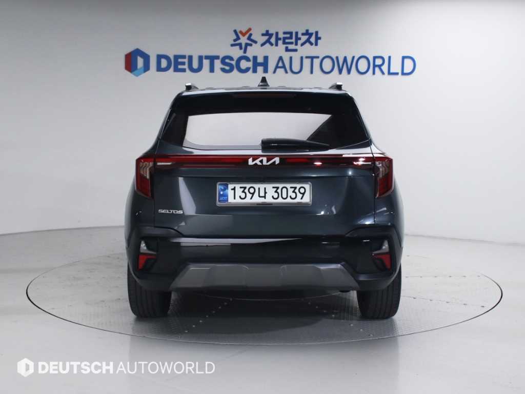 KIA Seltos - Vista 4