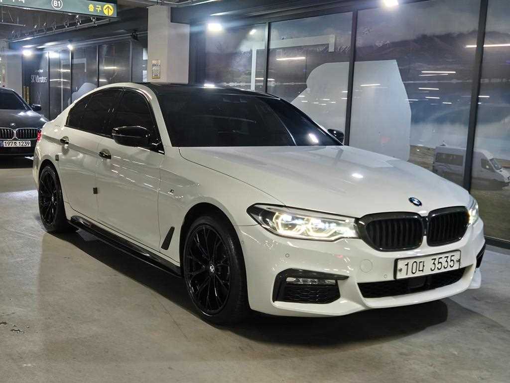 BMW 5 Series 2018 Blanco - Importación desde Corea - HF Imports Iquique - Foto 1
