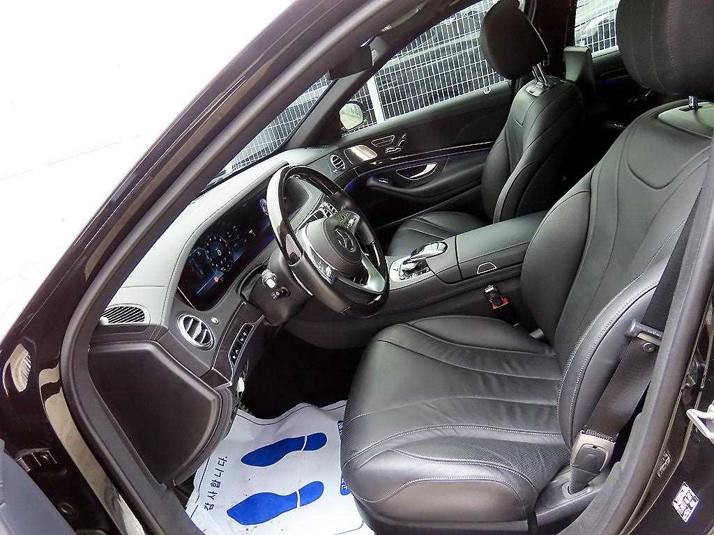 Mercedes Benz S Class - Vista 5