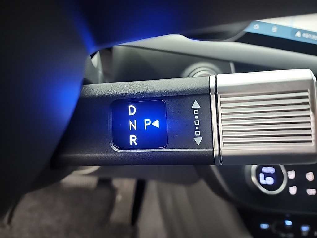 HYUNDAI Sonata - Vista 8