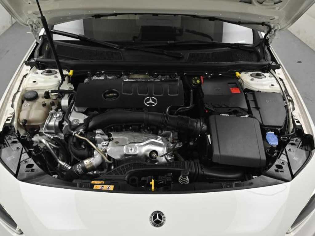 Mercedes Benz A Class - Vista 6