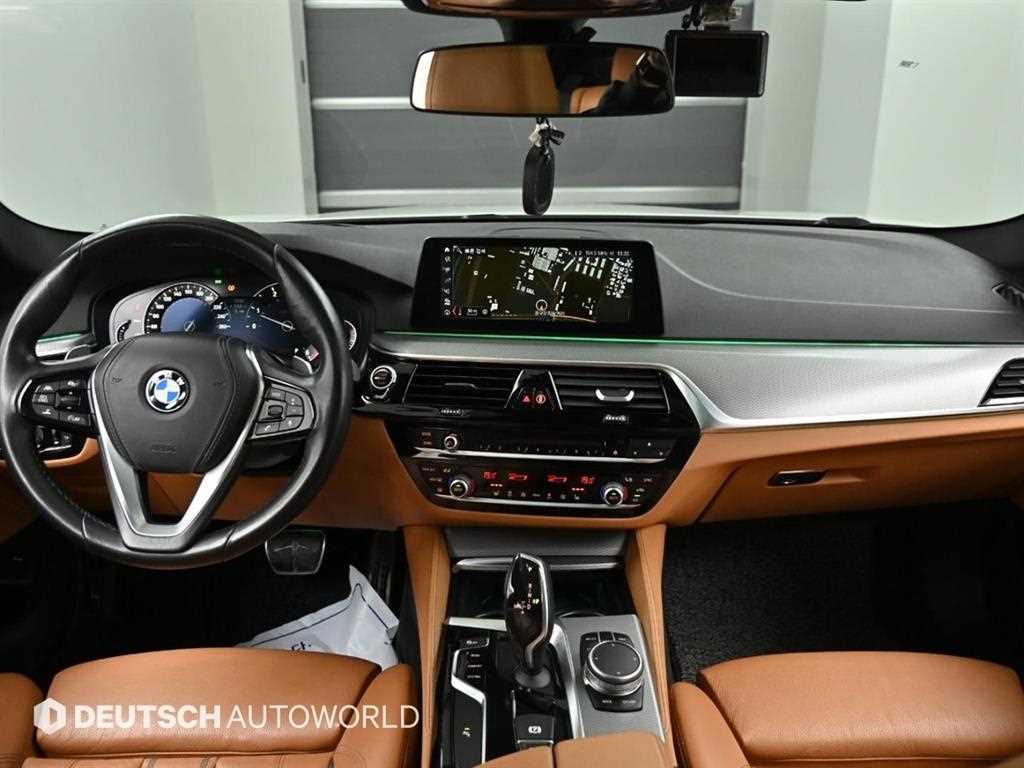BMW 5 Series - Vista 7