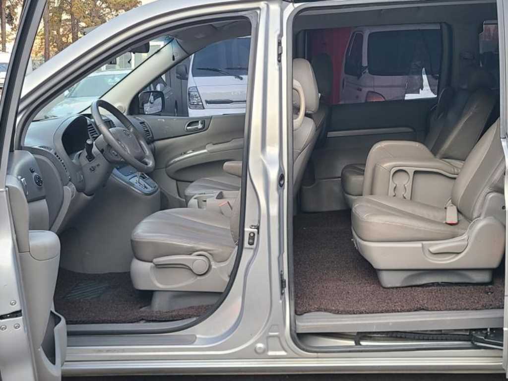 KIA Carnival 2009 - Importación desde Corea - HF Imports Iquique - Foto 13