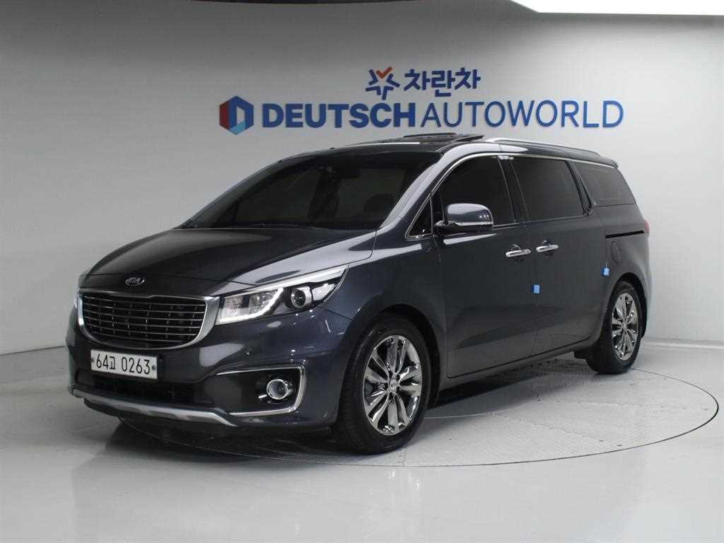 KIA Carnival 2017 Gris - Importación desde Corea - HF Imports Iquique - Foto 1