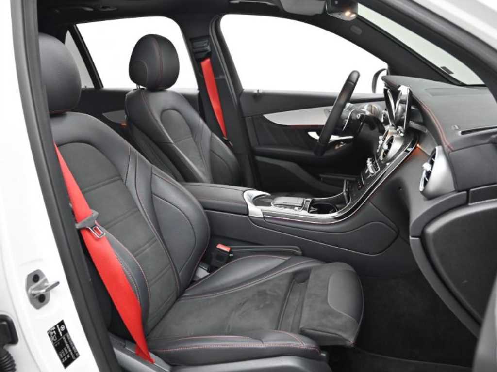 Mercedes Benz GLC Class - Vista 11
