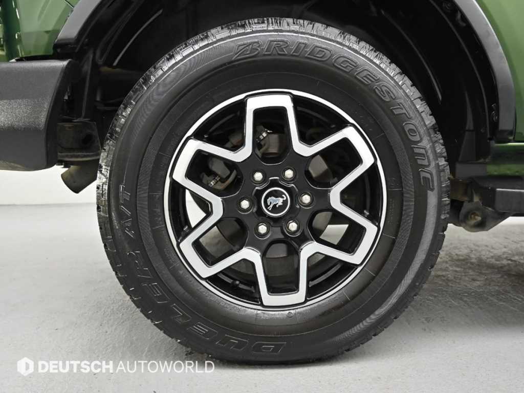 Ford Bronco - Vista 5