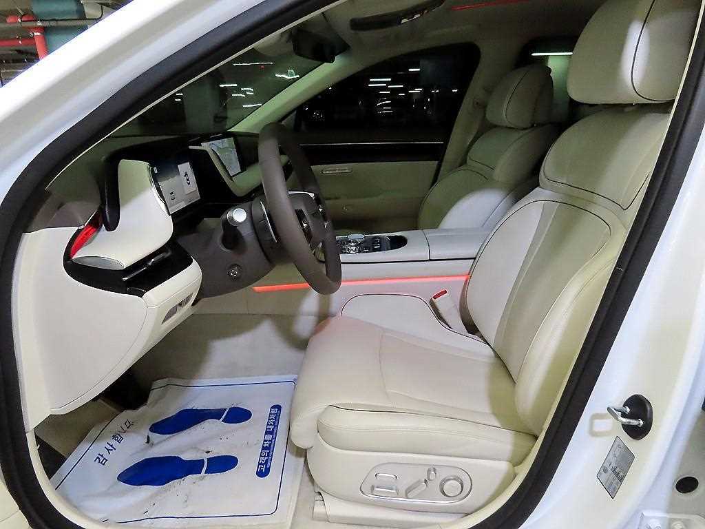 Genesis G90 2023 Blanco - Importación desde Corea - HF Imports Iquique - Foto 1