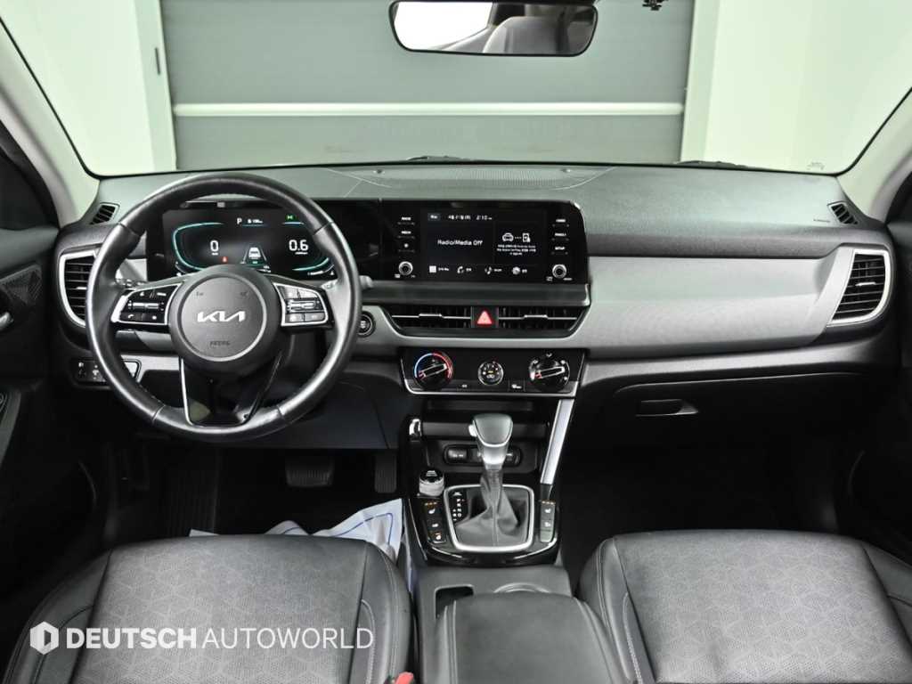 KIA Seltos - Vista 7