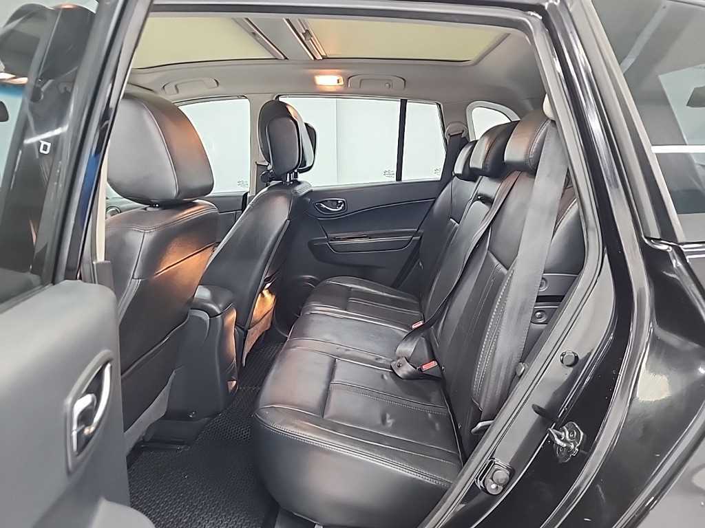 SAMSUNG QM5 - Vista 11