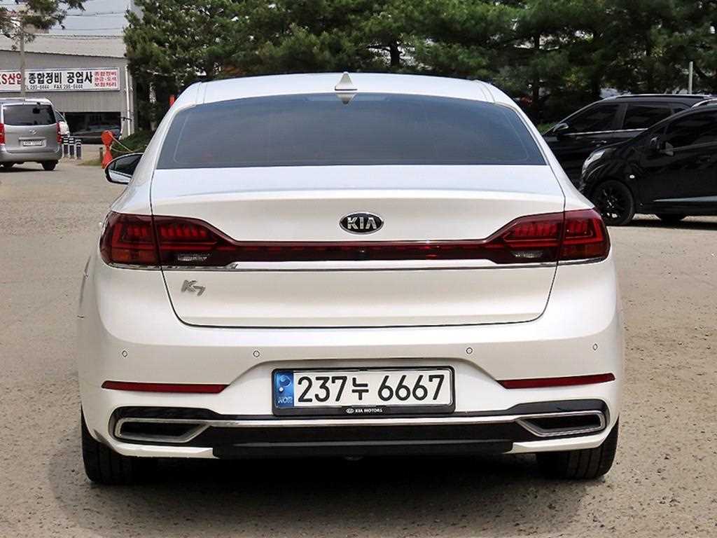 KIA K7 - Vista 4
