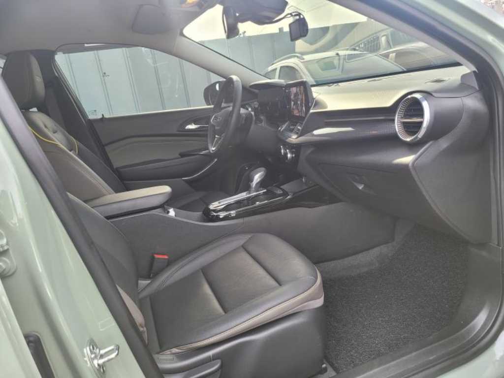 Chevrolet Trax - Vista 11