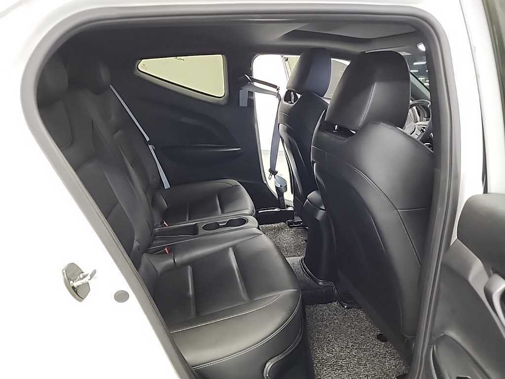 HYUNDAI Veloster - Vista 11