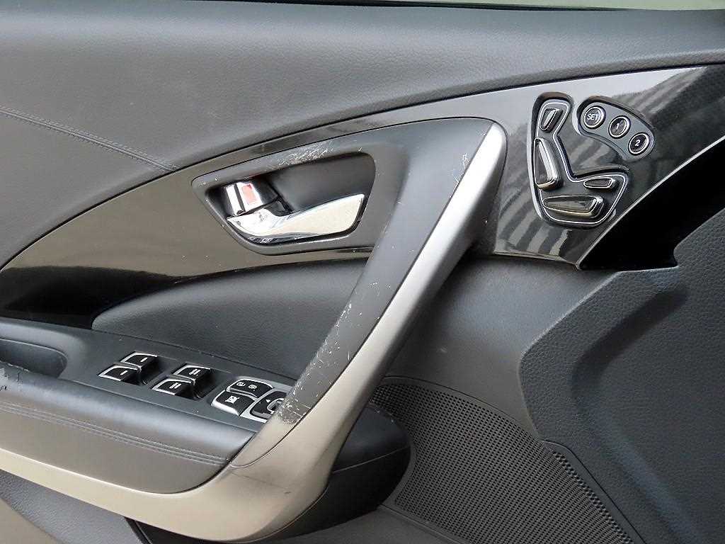 HYUNDAI Grandeur - Vista 11