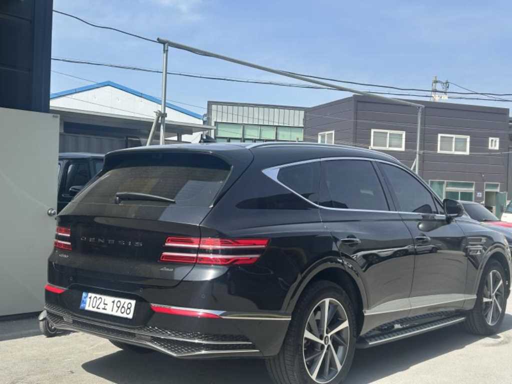 Genesis GV80 - Vista 4