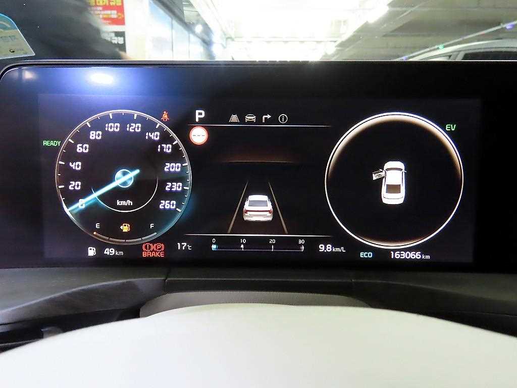 KIA K8 - Vista 9