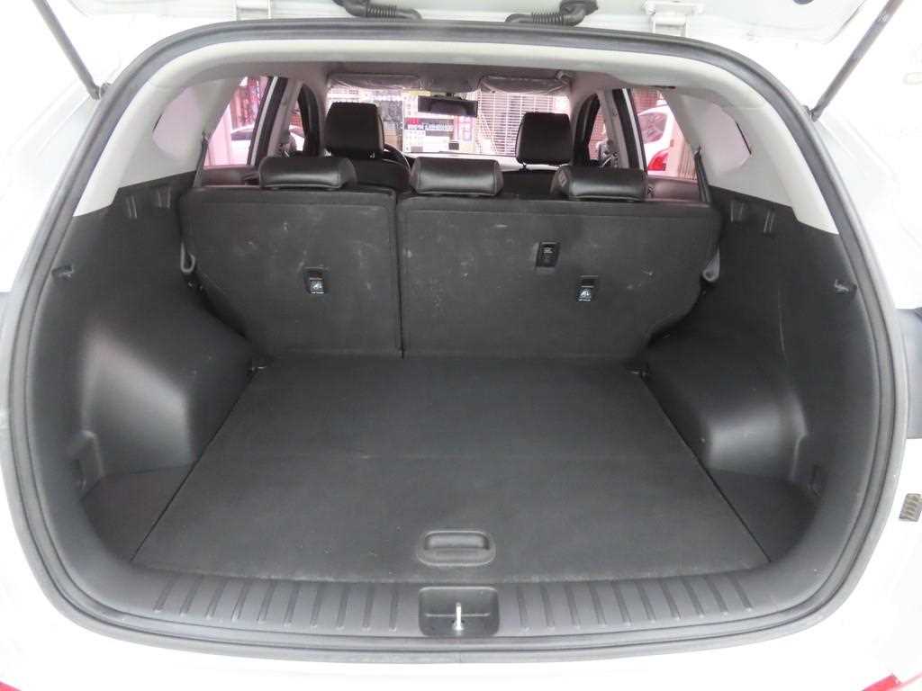 HYUNDAI Tucson 2018 Plateado - Importación desde Corea - HF Imports Iquique - Foto 19