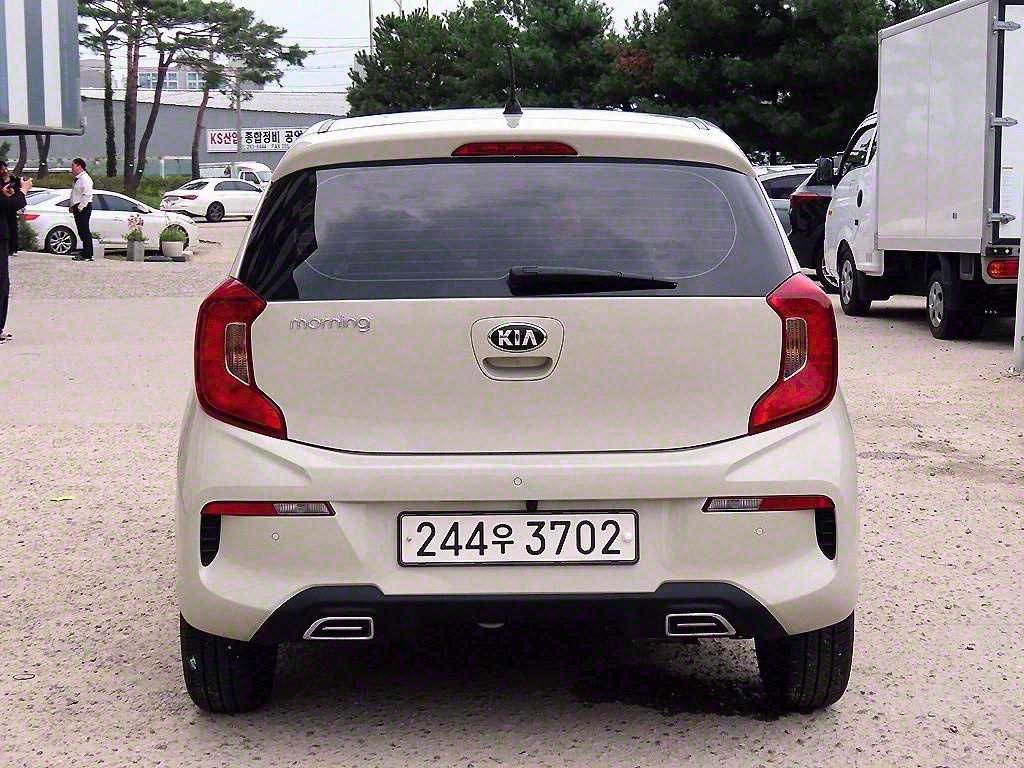 KIA Morning - Vista 4