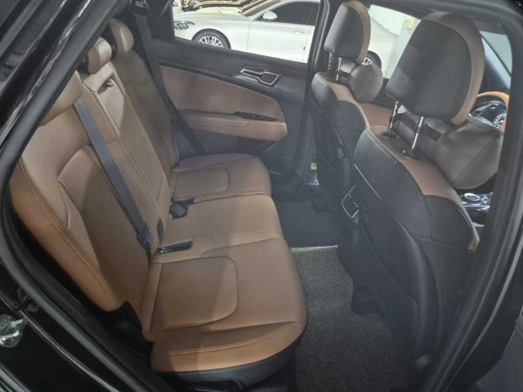 KIA Sportage - Vista 11