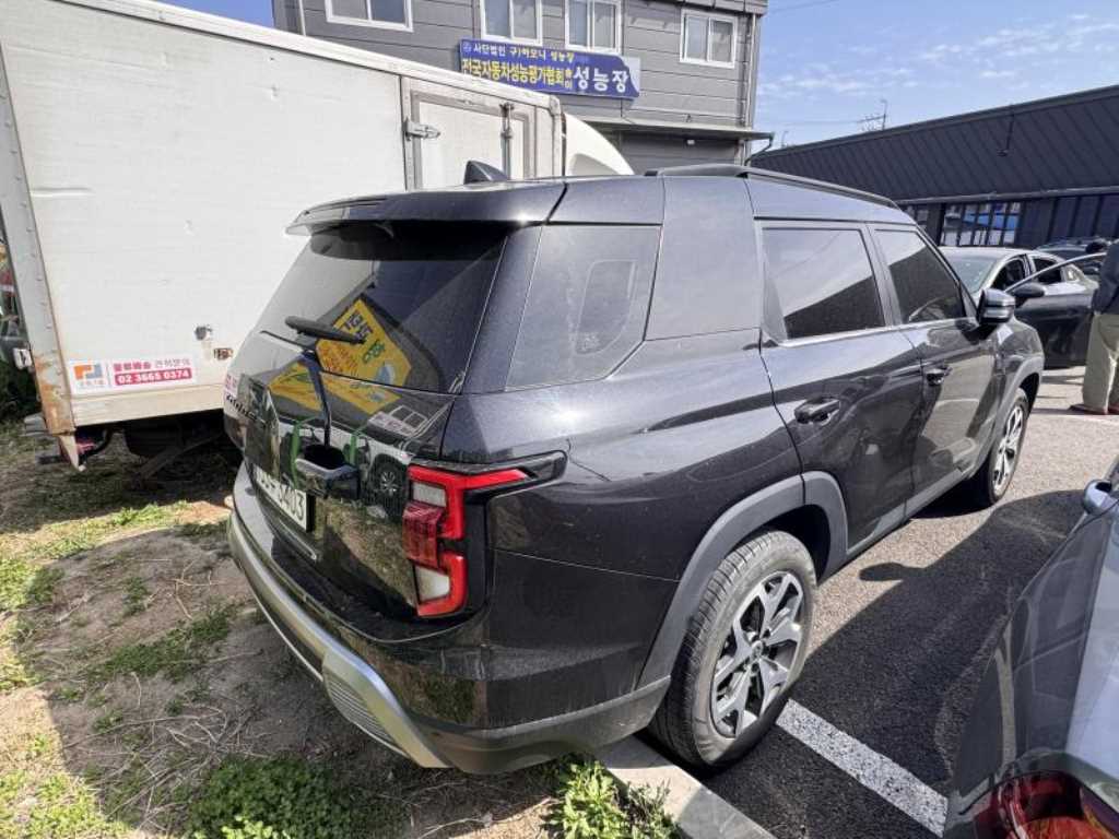 Ssangyong Torres - Vista 6