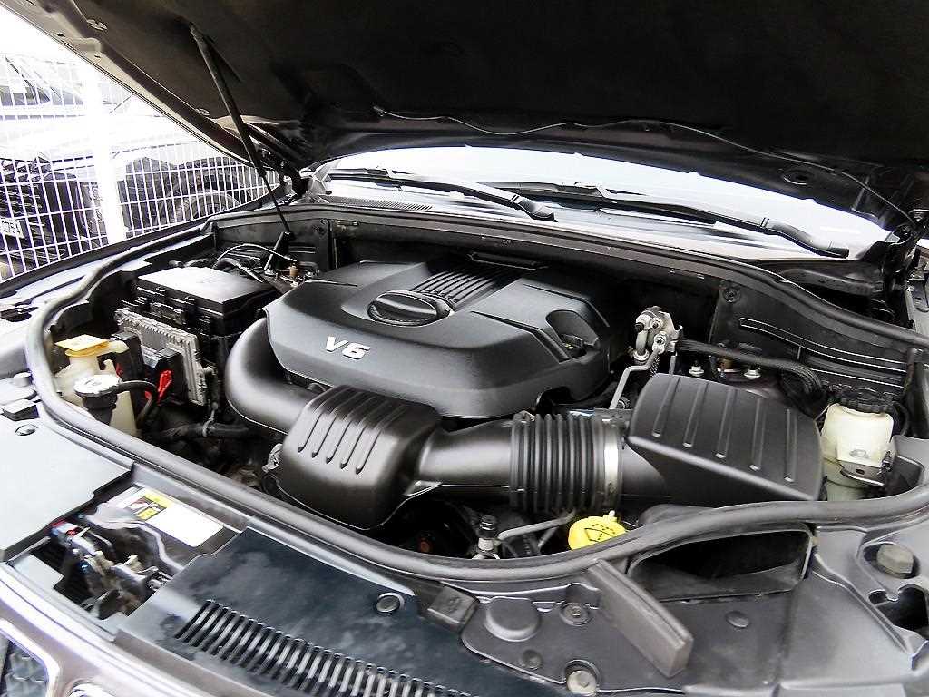 Jeep Cherokee 2015 Gris - Importación desde Corea - HF Imports Iquique - Foto 19