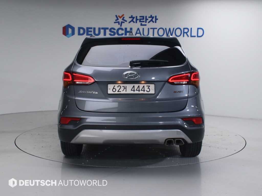 HYUNDAI Santa Fe - Vista 4