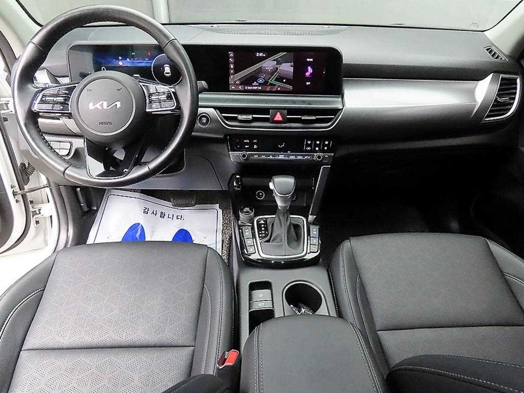 KIA Seltos - Vista 7