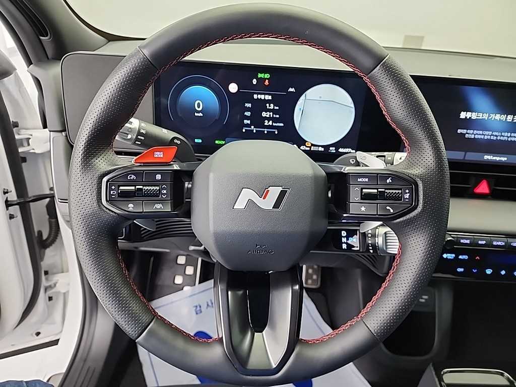 HYUNDAI Ioniq 5 - Vista 9