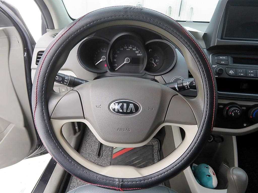 KIA Morning - Vista 11