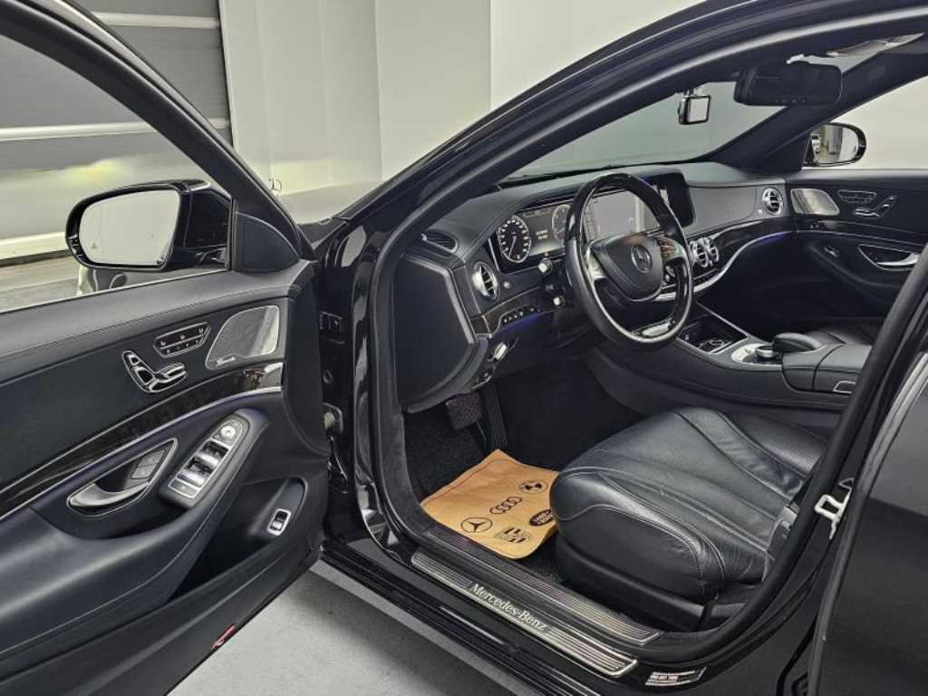 Mercedes Benz S Class - Vista 11