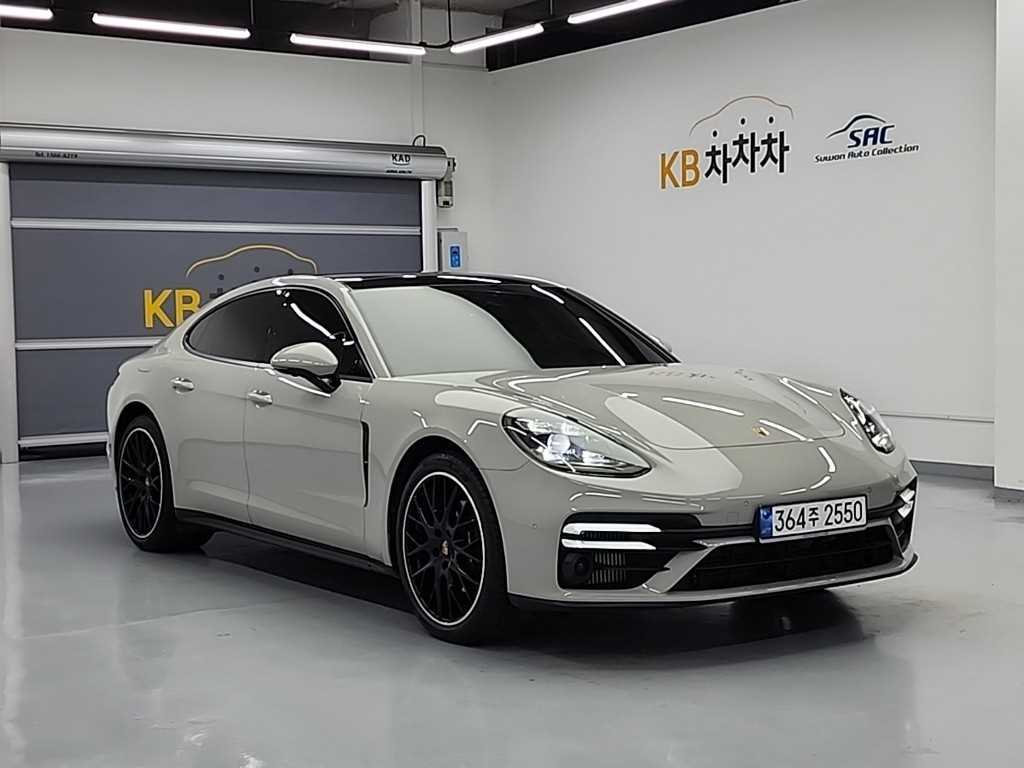 Porsche Panamera - Vista 4