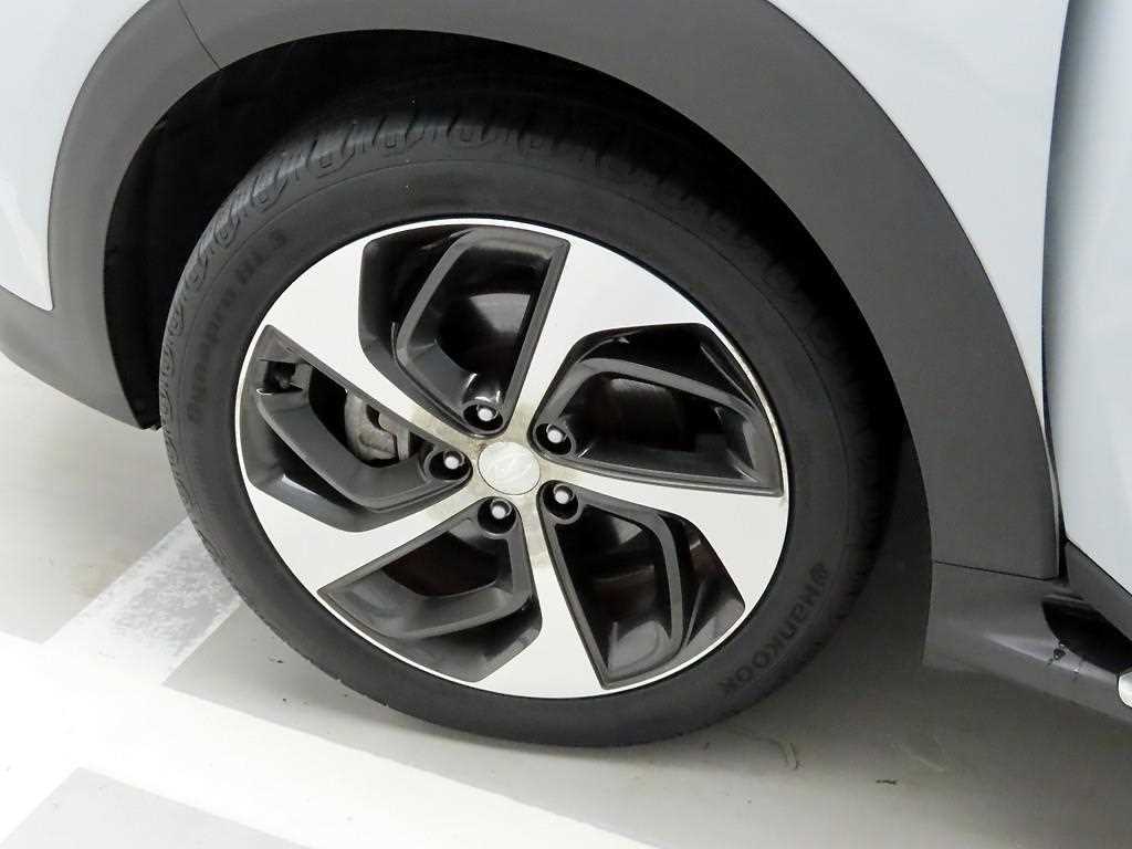 HYUNDAI Tucson 2017 Plateado - Importación desde Corea - HF Imports Iquique - Foto 19