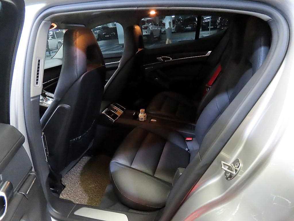 Porsche Panamera - Vista 7
