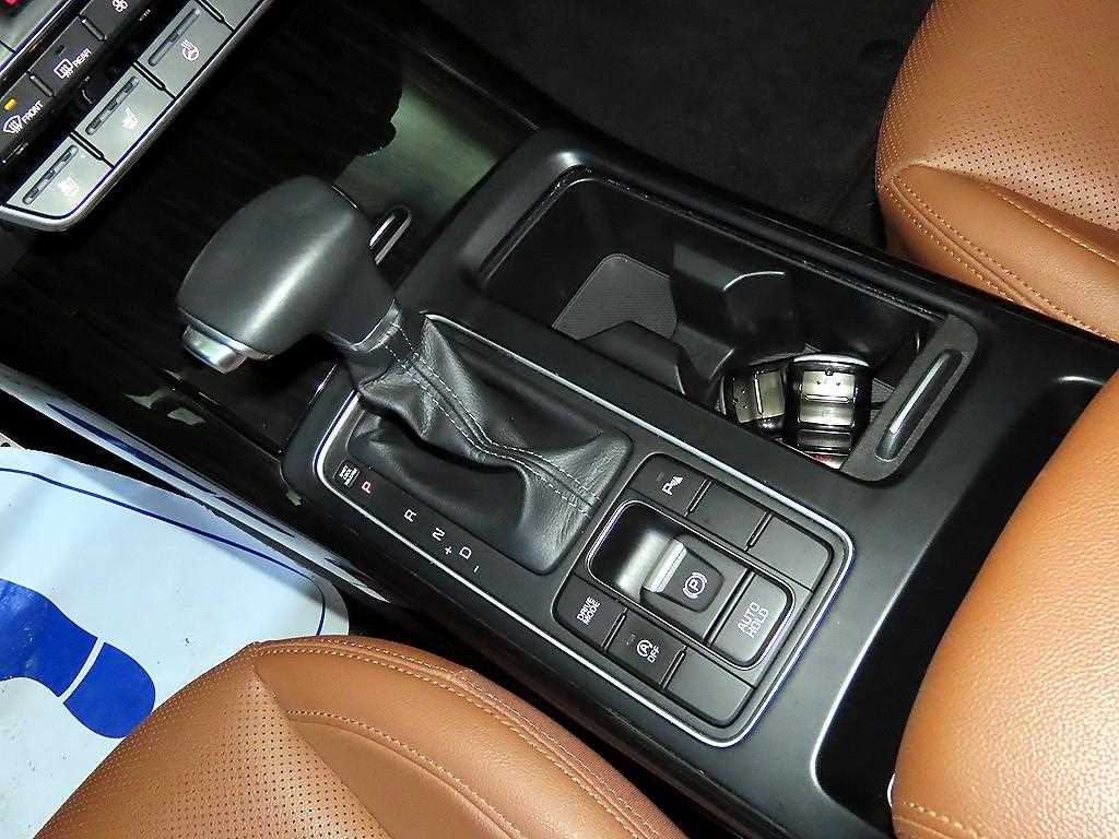 KIA Sorento - Vista 12