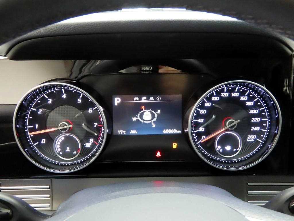HYUNDAI Grandeur - Vista 6