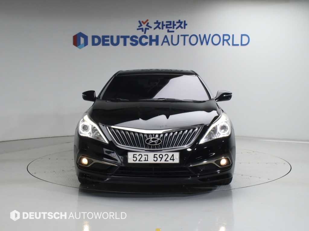 HYUNDAI Grandeur - Vista 3