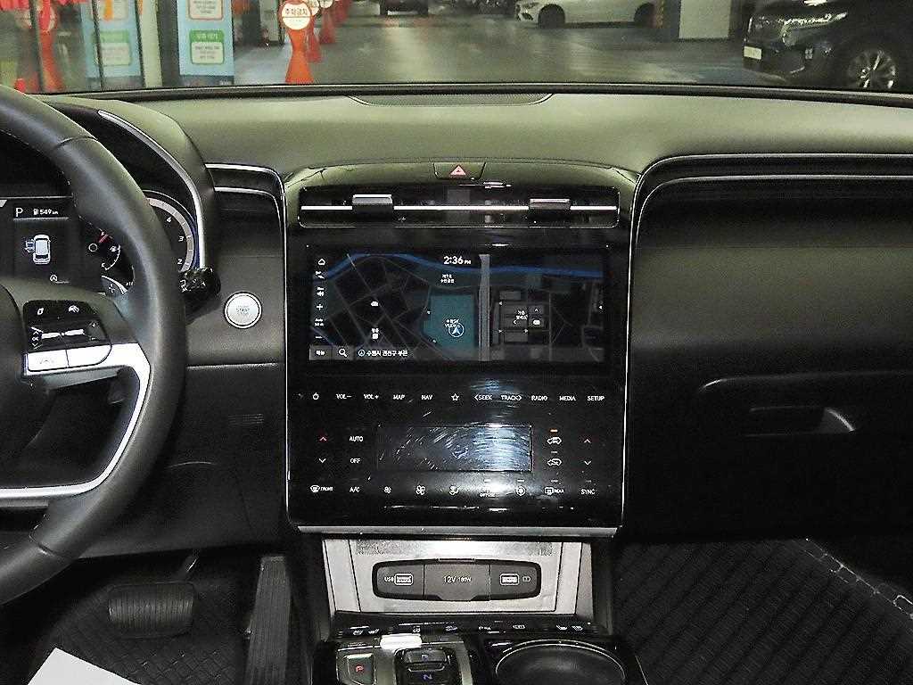 HYUNDAI Tucson - Vista 11