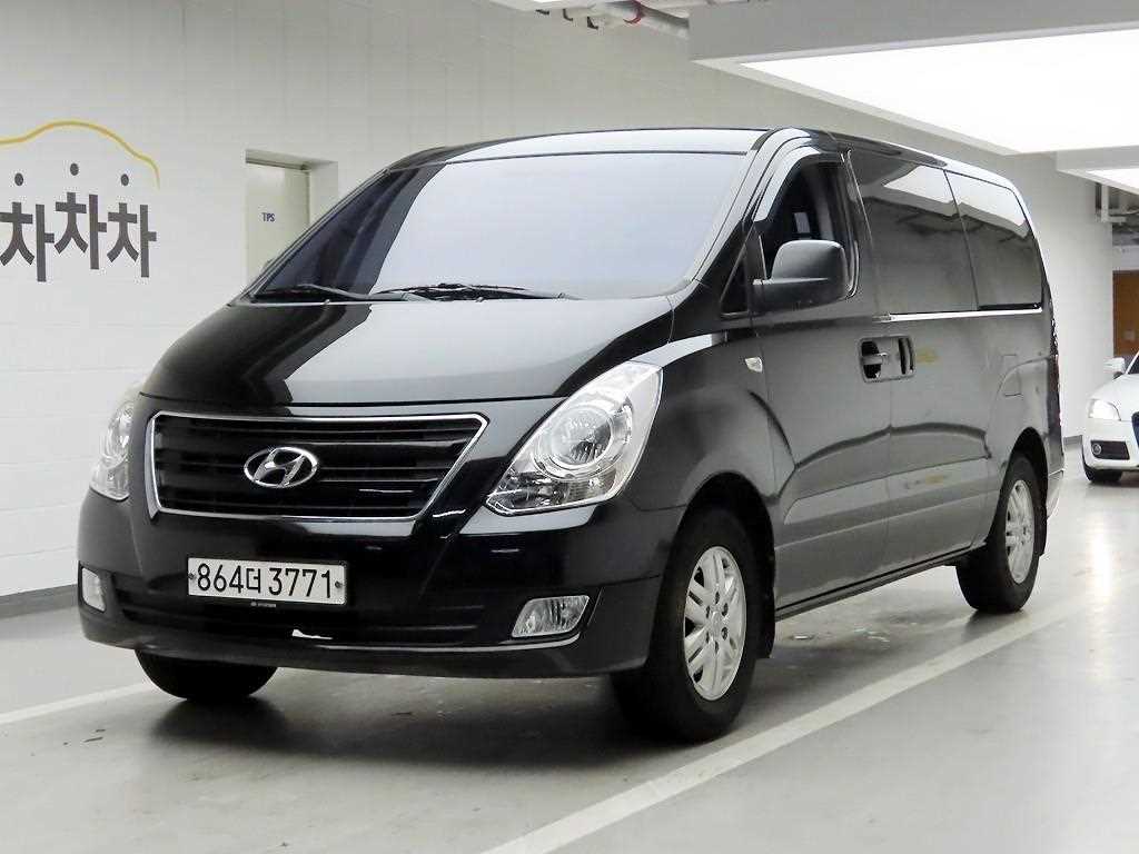 HYUNDAI Starex 2018 Negro - Importación desde Corea - HF Imports Iquique - Foto 1