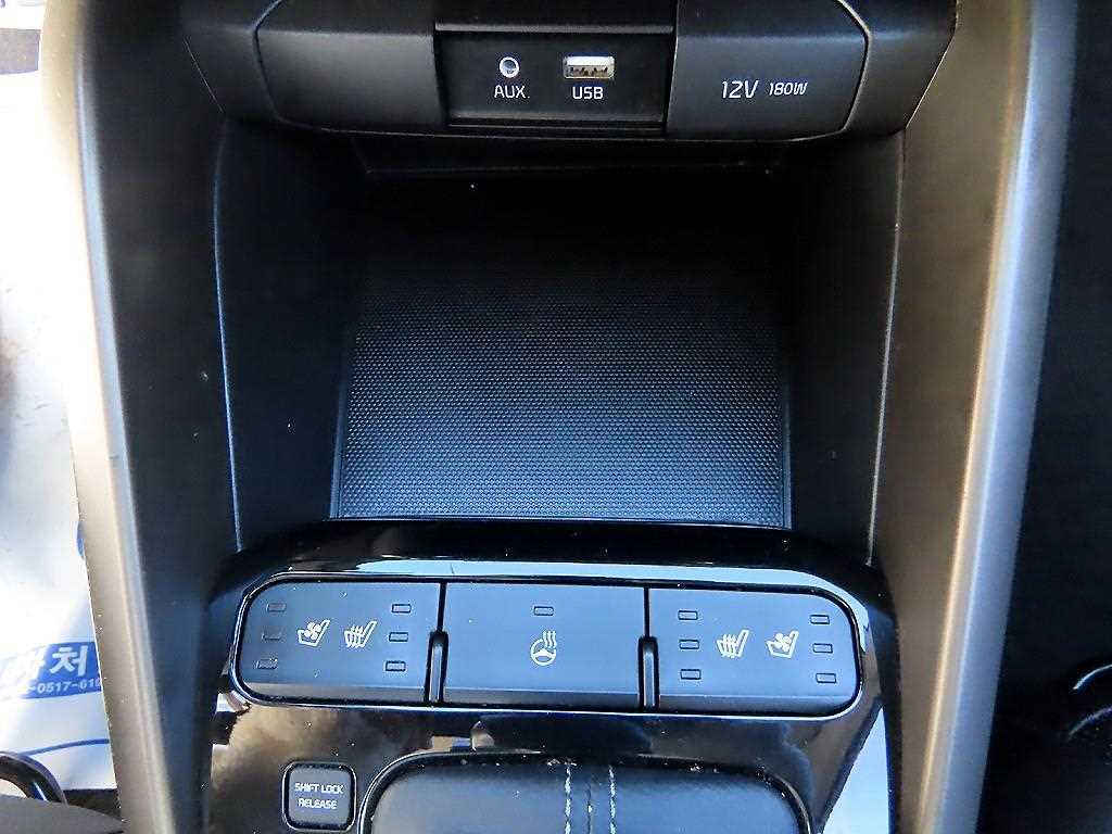 KIA Stonic - Vista 5